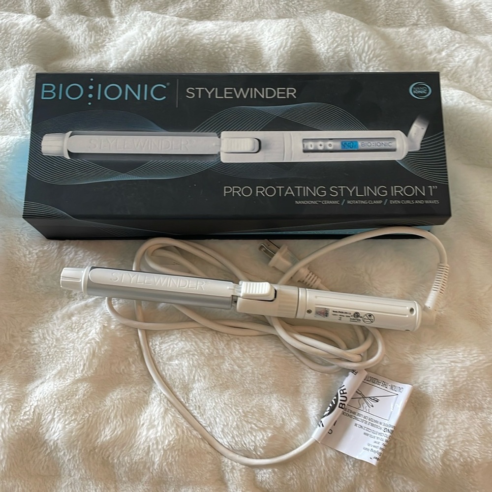Bio ionic stylewinder hair tool